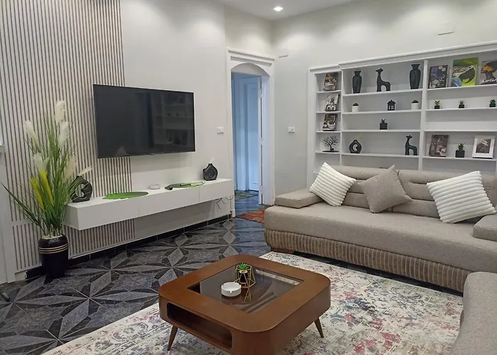 Tahrir Residence